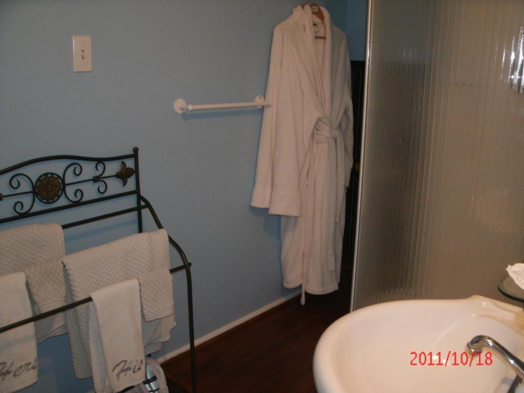 Bed and Breakfast Ici Et Maintenant Мейгог Номер фото